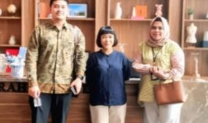 Dukung Penampilan Profesional Insan BRILian, BRI Branch Office Otista Region 6Jakarta 1 Jalin Sinergi dengan Expressions Parfum