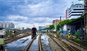 Imbauan Datang Lebih Awal, KAI Daop 1 Pastikan Perjalanan Kereta Jarak Jauh Tetap Lancar di Tengah Cuaca Ekstrem