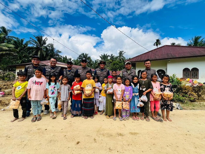 Melalui SPBUN–SGN, Holding Perkebunan Nusantara Salurkan Bantuan untuk Korban Bencana di Aceh (1)