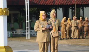 IMG-20260803-WA0020 Wakil Bupati Tangerang Intan Nurul Hikmah memimpin apel pagi Minggu pertama bulan Agustus