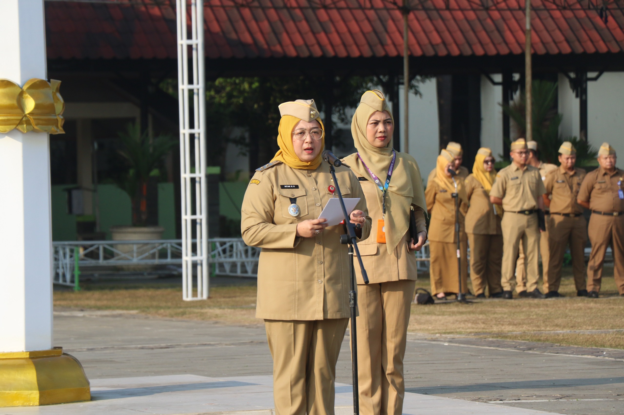 IMG-20260803-WA0020 Wakil Bupati Tangerang Intan Nurul Hikmah memimpin apel pagi Minggu pertama bulan Agustus
