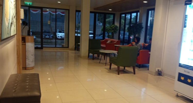 Apartement Ecohome Citra Raya, Kabupaten Tangerang disinyalir ada dugaan sistem sewa kamar per jam. Kegiatan tersebut diketahui sudah berjalan sejak lama yang digunakan sebagai lahan bisnis