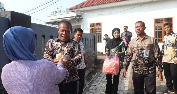 Lembaga Pemasyarakatan (Lapas) Kelas IIA Serang kembali menunjukkan kepeduliannya kepada masyarakat sekitar melalui kegiatan berbagi sarapan gratis
