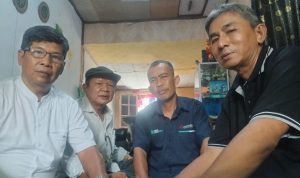 IMG-20260922-WA0055 Persatuan Wartawan Indonesia (PWI) Kabupaten Lebak, Banten, menyambangi kediaman Mansur Suryana, ayah dari wartawan ANTARA, M. Bagus Khoirunnas, di Rangkasbitung
