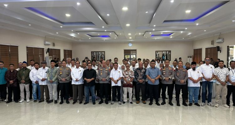 Sebanyak 51 wartawan mengikuti Uji Kompetensi Wartawan (UKW) Persatuan Wartawan Indonesia (PWI) Provinsi Banten Angkatan ke-28 di Aula Serba Guna Polda Banten,