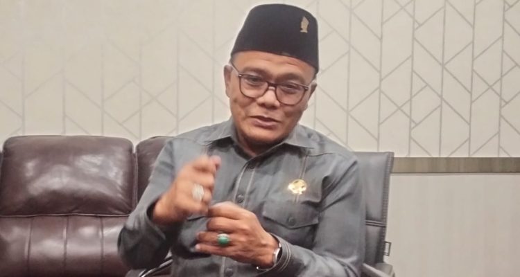 Wakil Ketua I DPRD Kabupaten Tangerang, H. Kholid Ismail menyampaikan ucapan selamat sekaligus pesan bagi seluruh masyarakat dan jajaran Pemerintah Kabupaten Tangerang